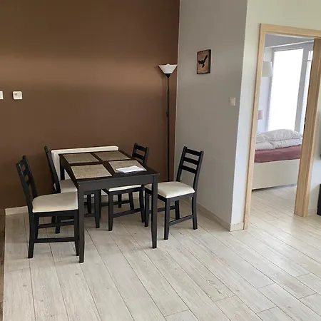 Apartamentowiec Amon Przy Plazy 4 * Дарлувко
